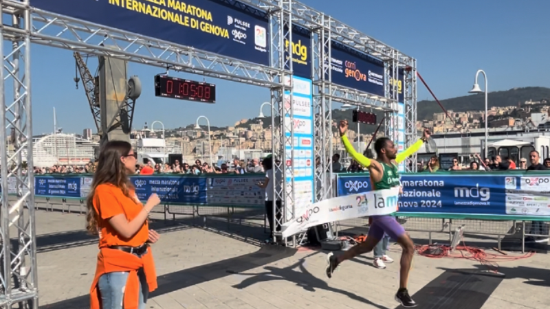 Mezza maratona internazionale di Genova: 21 chilometri e 10mila corridori